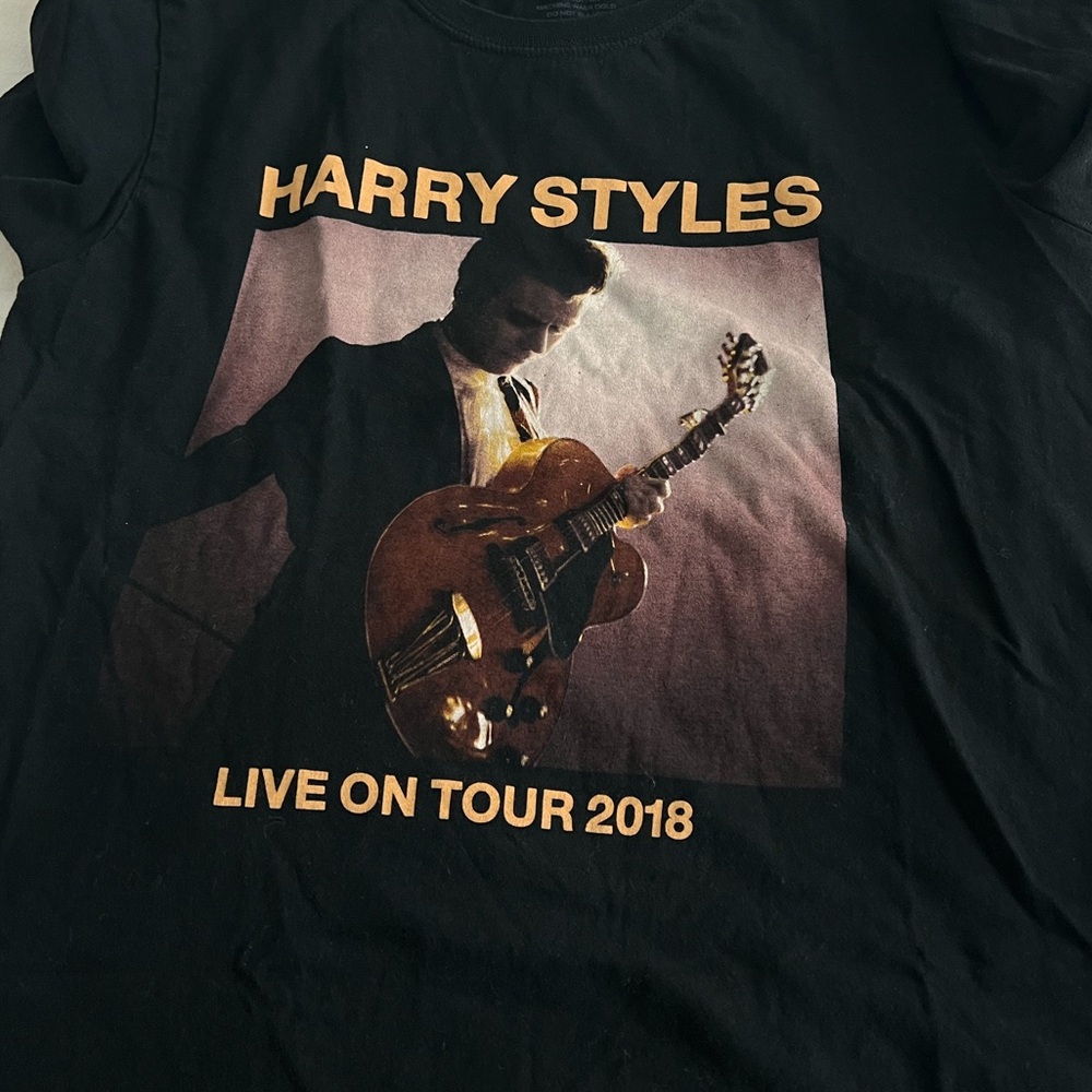 harry styles live on tour 2018 concert tshirt
